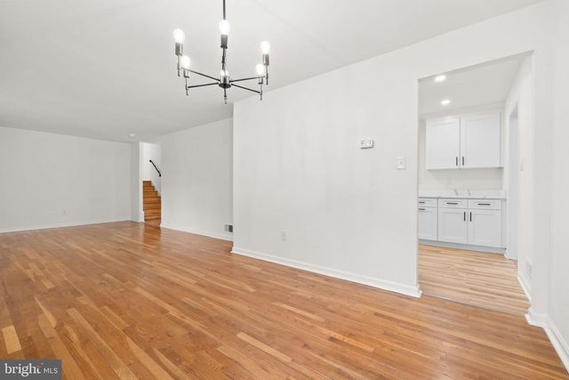 9002 TEDDY RAE CT, Springfield, VA 22152