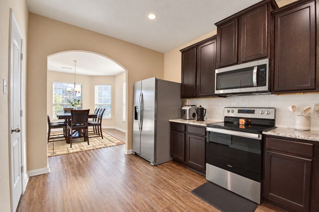 717 Lansman Trail, Denton, TX 76207
