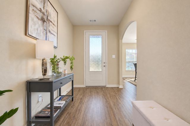 717 Lansman Trail, Denton, TX 76207