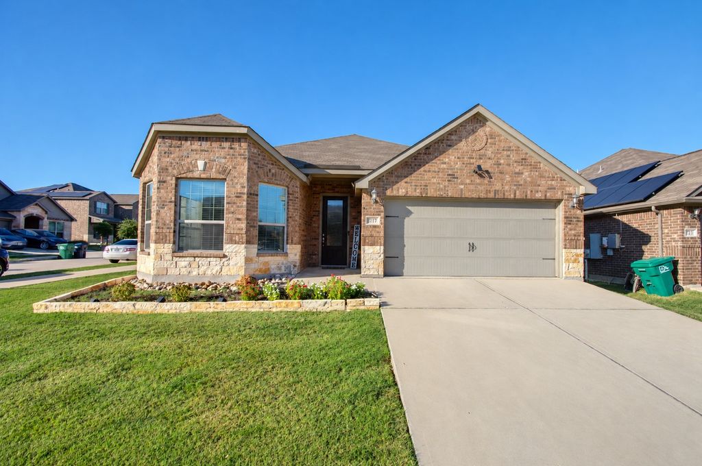 717 Lansman Trail, Denton, TX 76207