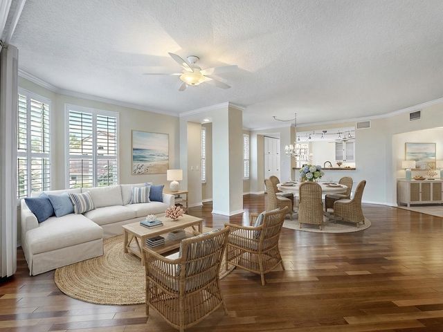 5420 EAGLES POINT CIRCLE 106, Sarasota, FL 34231