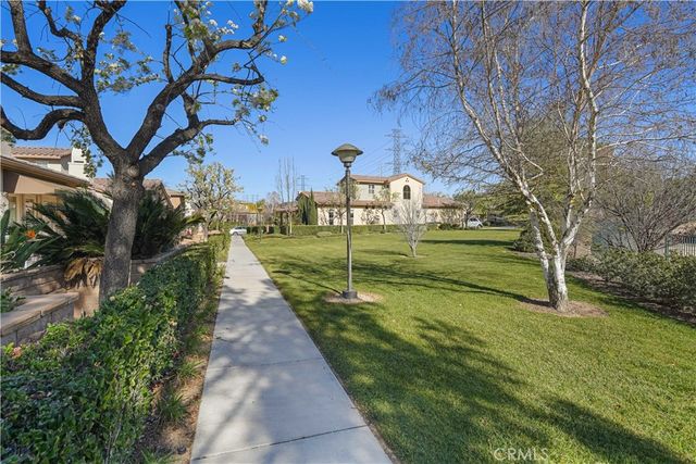 27976 Red Pine Court, Valencia, CA 91354