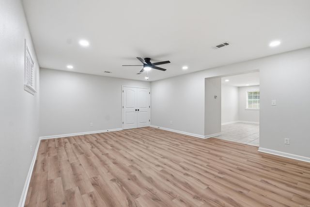 7 Marlene Court, Little Rock, AR 72206