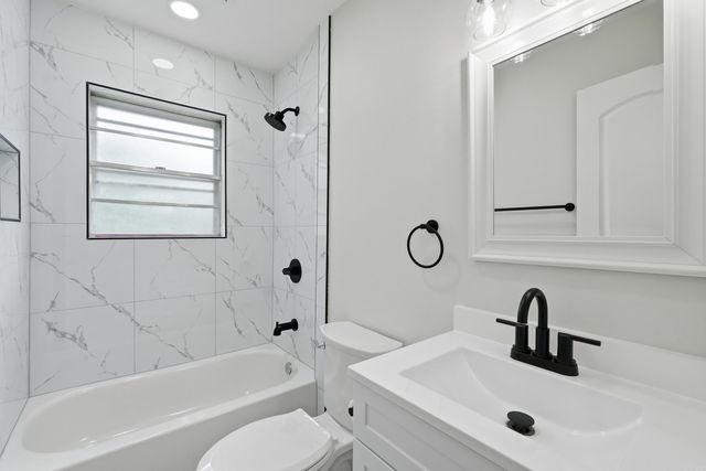 7 Marlene Court, Little Rock, AR 72206