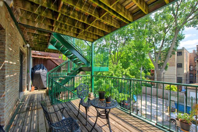 4007 S CALUMET Boulevard 2S, Chicago, IL 60653