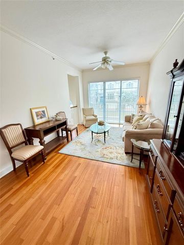 1951 Coral Heights Boulevard 402, Oakland Park, FL 33308