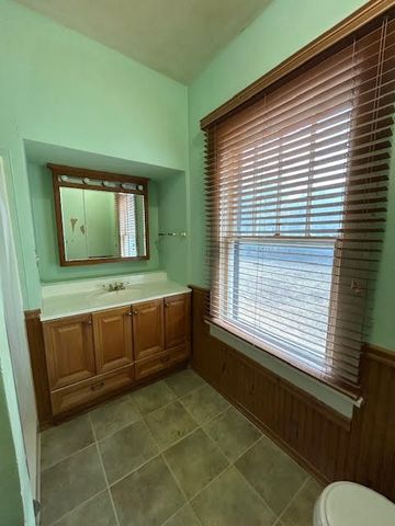 1301 Avenue I, Anson, TX 79501