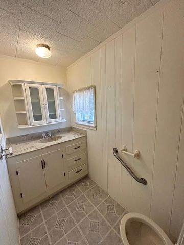 1301 Avenue I, Anson, TX 79501