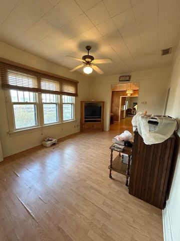 1301 Avenue I, Anson, TX 79501