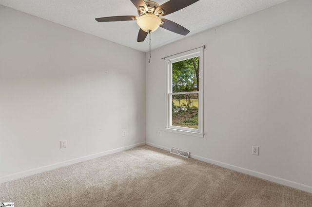 323 Pinonwood Drive, Simpsonville, SC 29680