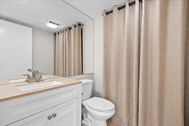 2108 21st Lane, Palm Beach Gardens, FL 33418