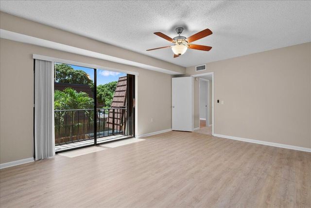2108 21st Lane, Palm Beach Gardens, FL 33418