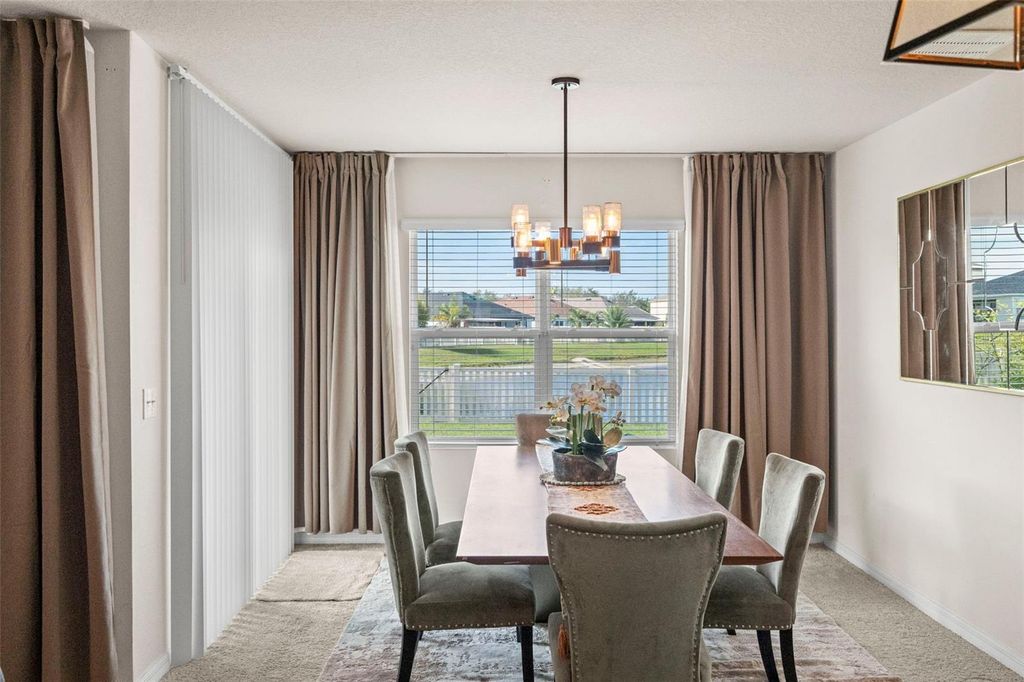 Image 11 of property listing at 16316 LITTLE GARDEN DRIVE, Wimauma, FL 33598