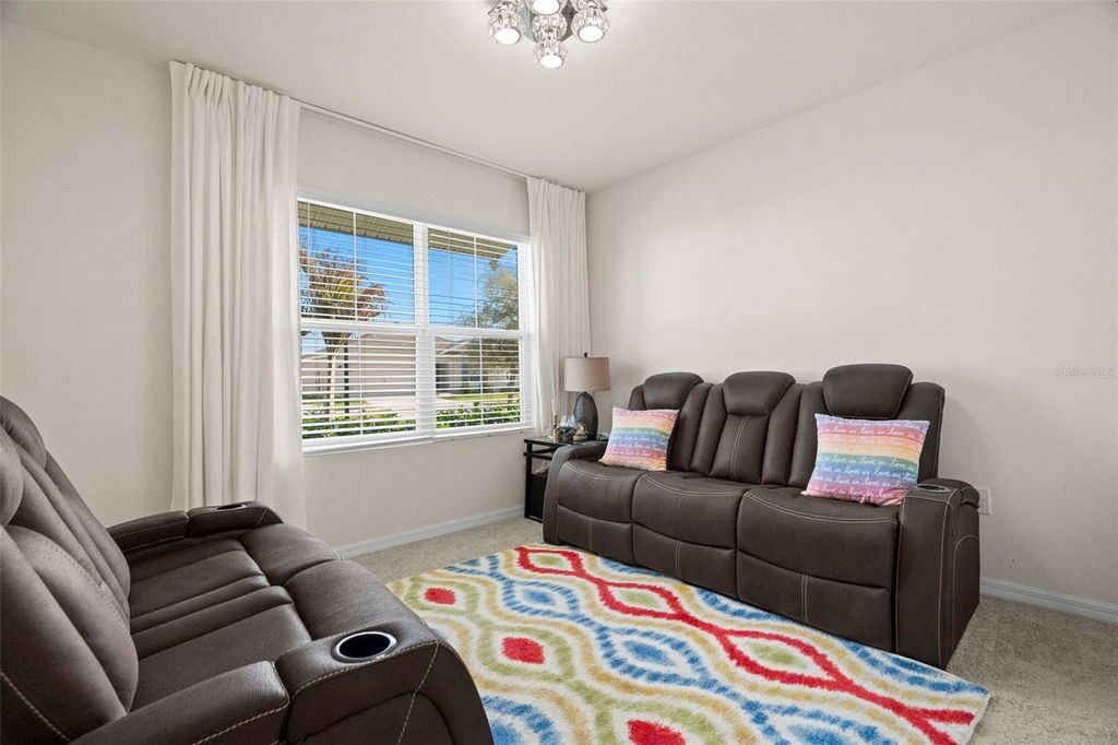 Image 14 of property listing at 16316 LITTLE GARDEN DRIVE, Wimauma, FL 33598