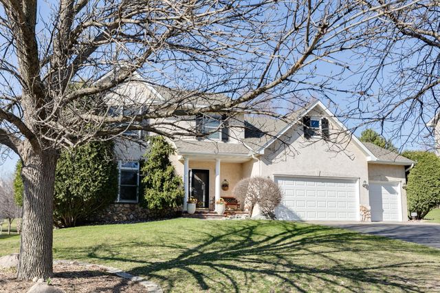 7568 Walnut Curve, Chanhassen, MN 55317