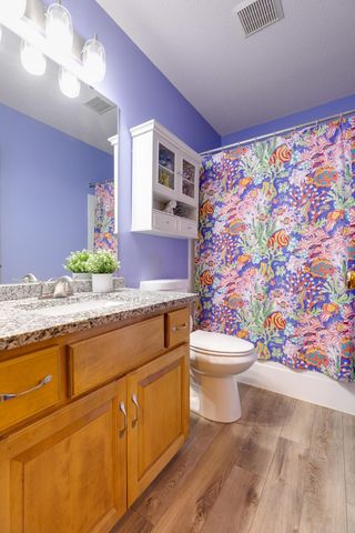 7568 Walnut Curve, Chanhassen, MN 55317