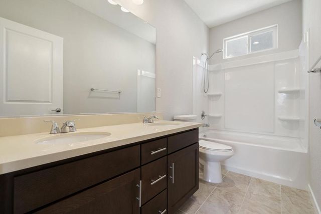 1191 Navigator Drive, Lathrop, CA 95330