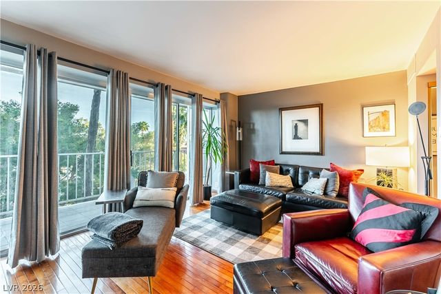 3111 Bel Air Drive 3H, Las Vegas, NV 89109