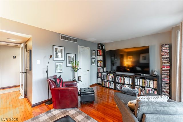 3111 Bel Air Drive 3H, Las Vegas, NV 89109