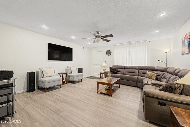 1309 W RENEE Drive, Phoenix, AZ 85027