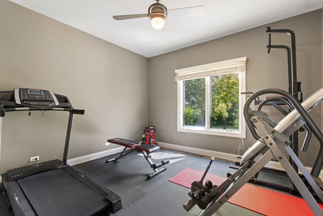2104 Westover Road, North Aurora, IL 60542