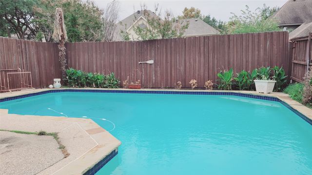 2600 Beechcraft Street, Plano, TX 75025