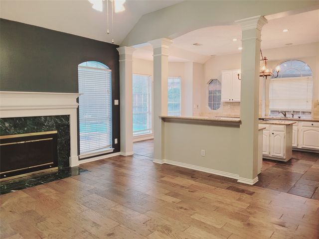 2600 Beechcraft Street, Plano, TX 75025