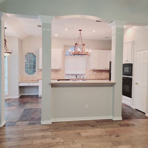 2600 Beechcraft Street, Plano, TX 75025