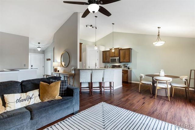 155 Quail Creek Drive, Wright City, MO 63390