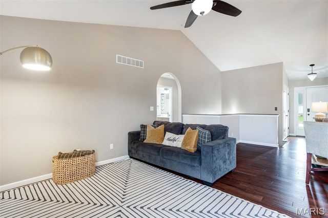 155 Quail Creek Drive, Wright City, MO 63390