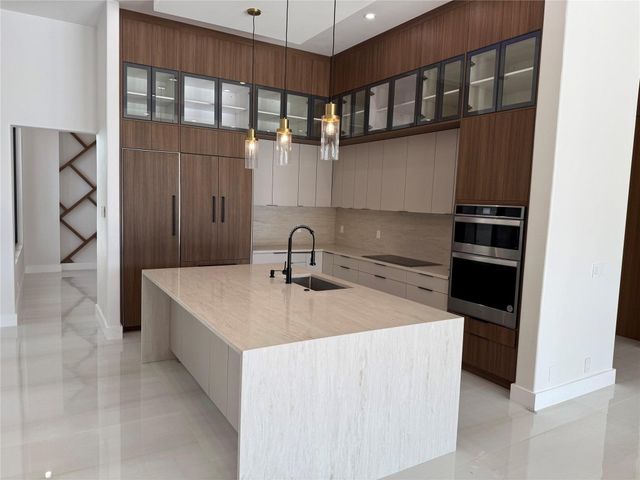 2931 SW 139th Terrace, Davie, FL 33330