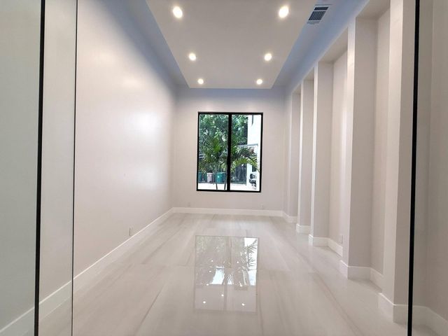 2931 SW 139th Terrace, Davie, FL 33330