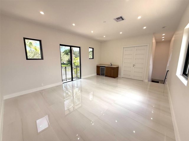 2931 SW 139th Terrace, Davie, FL 33330