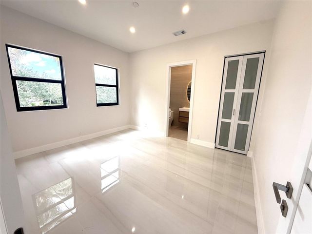 2931 SW 139th Terrace, Davie, FL 33330