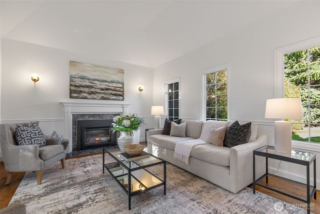 23837 SE 45th Street, Sammamish, WA 98029