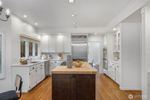 23837 SE 45th Street, Sammamish, WA 98029