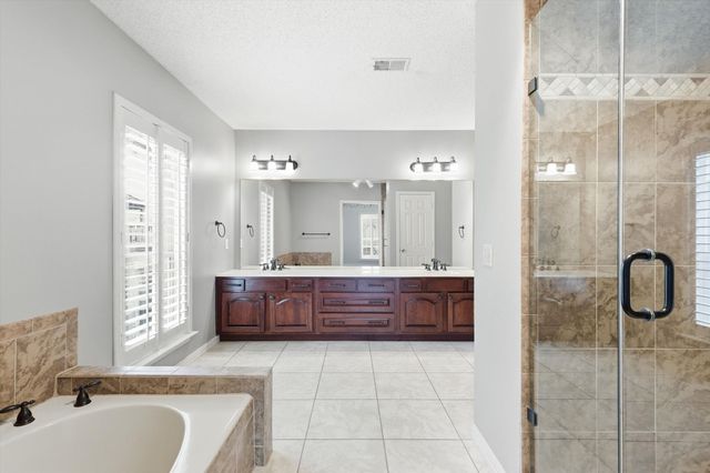 1311 Robincreek Cove, Lewisville, TX 75067