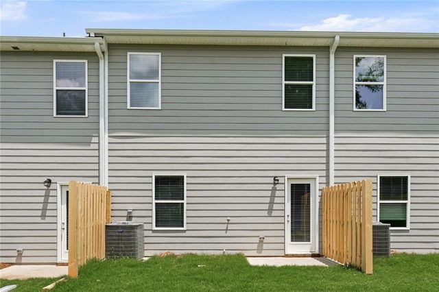 8353 Columbia Court, Palmetto, GA 30268