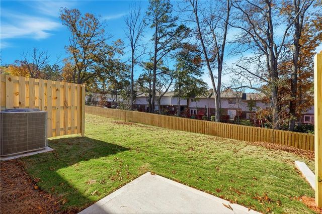 8353 Columbia Court, Palmetto, GA 30268