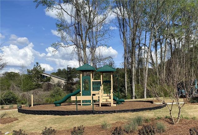 8353 Columbia Court, Palmetto, GA 30268