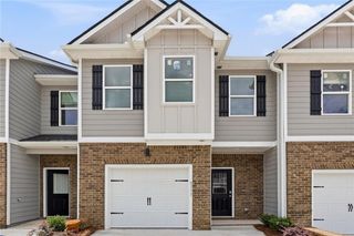 8353 Columbia Court, Palmetto, GA 30268