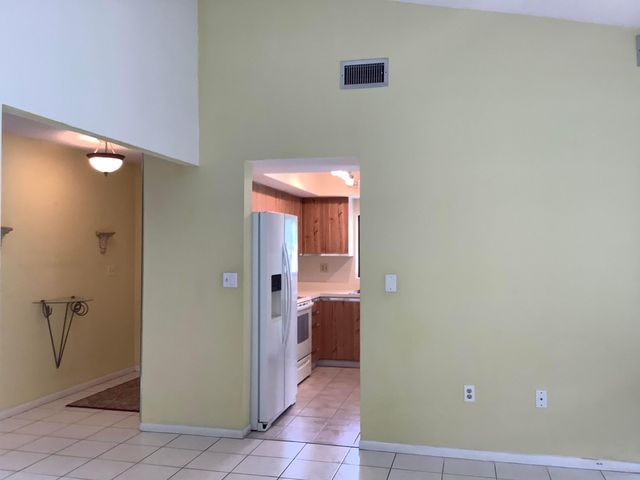 458 SW 29th Avenue, Delray Beach, FL 33445