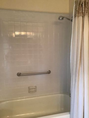 458 SW 29th Avenue, Delray Beach, FL 33445