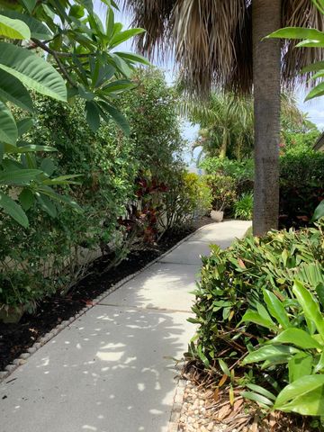458 SW 29th Avenue, Delray Beach, FL 33445