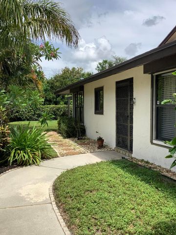 458 SW 29th Avenue, Delray Beach, FL 33445