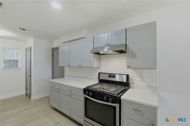 11104 Ptarmigan Drive, Austin, TX 78758