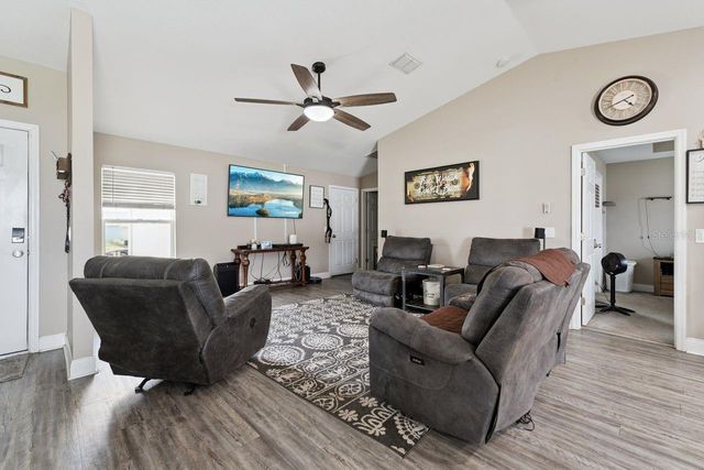 313 SUMMIT AVENUE, Lake Wales, FL 33853