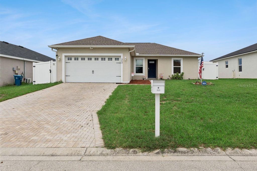 313 SUMMIT AVENUE, Lake Wales, FL 33853