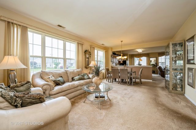 12140 HIDEAWAY Drive, Huntley, IL 60142