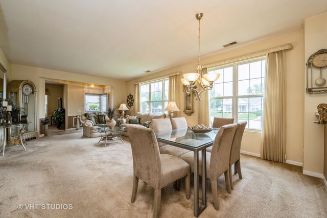 12140 HIDEAWAY Drive, Huntley, IL 60142